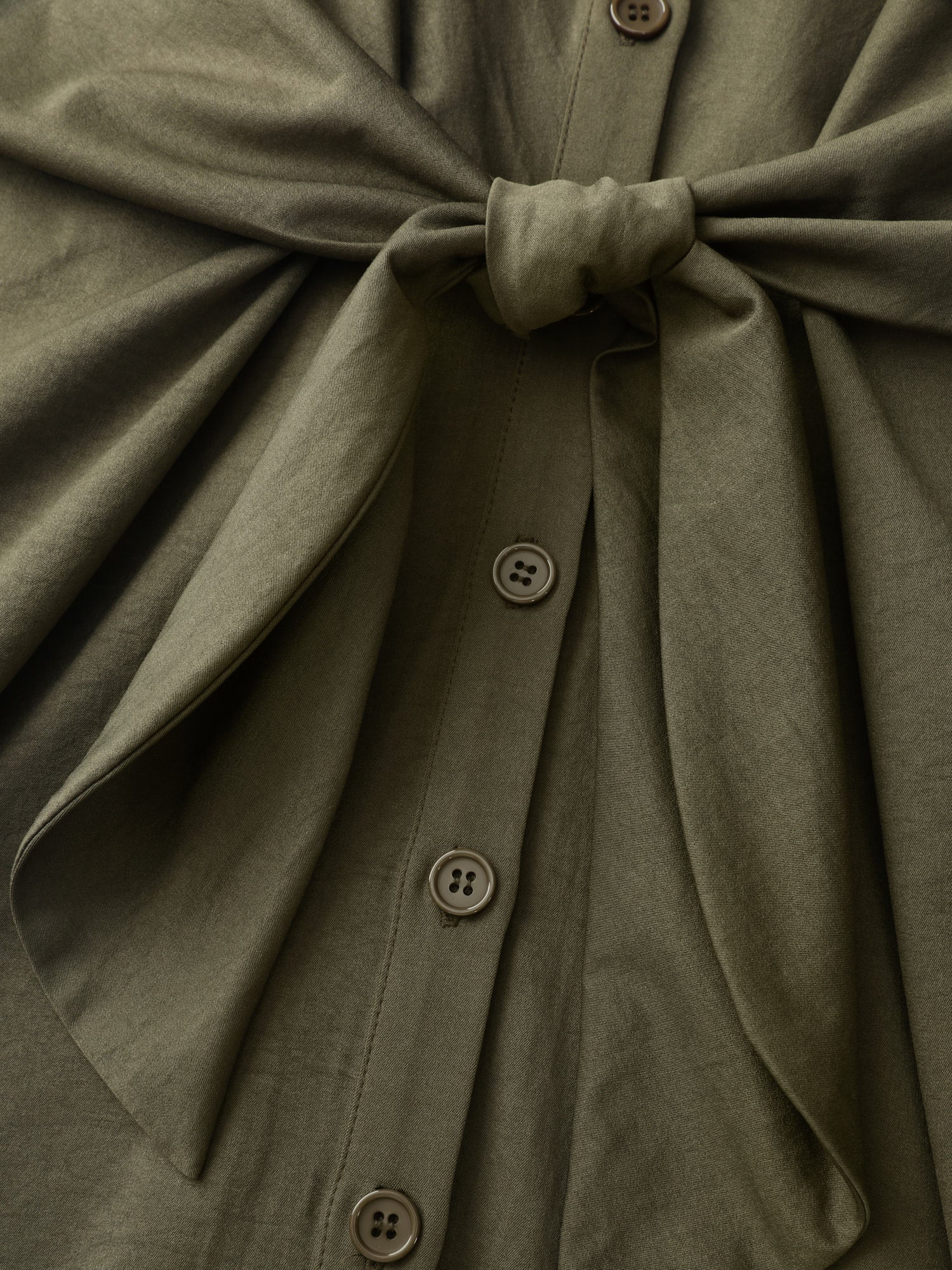 Twist Knot Waist Button Midi Dress - Image 5