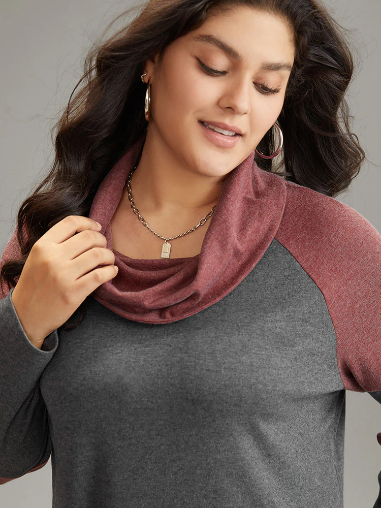 Two Tone Cowl Neck Patchwork T-shirt - Image 4