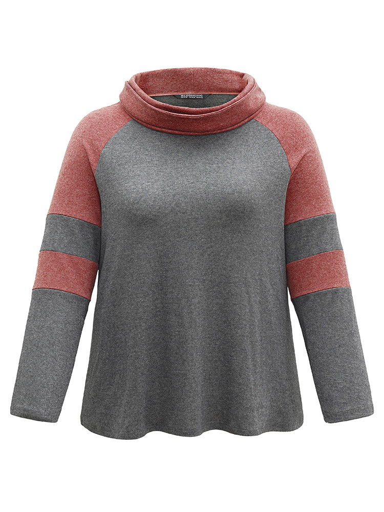 Two Tone Cowl Neck Patchwork T-shirt - Image 5