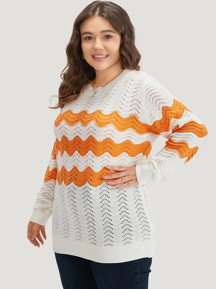 Two Tone Eyelet Drop Shoulder Pullover - Image 4