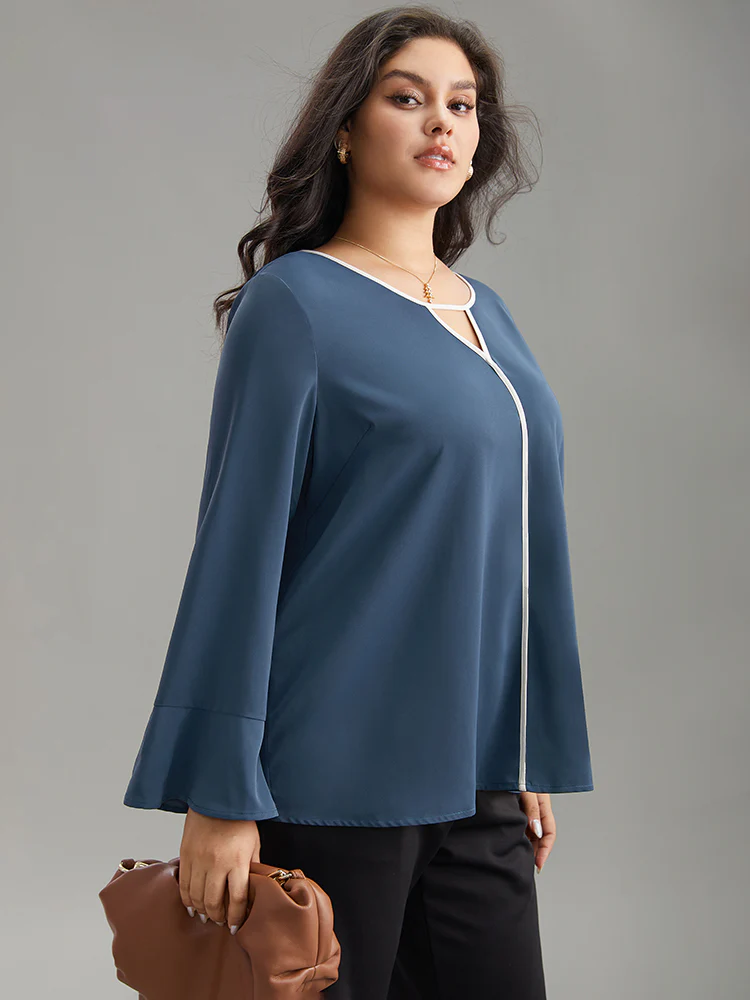 Two Tone Keyhole Bell Sleeve Blouse - Image 3