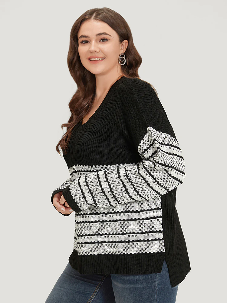Two Tone V Neck Patchwork Elastic Cuffs Pullover - Image 3