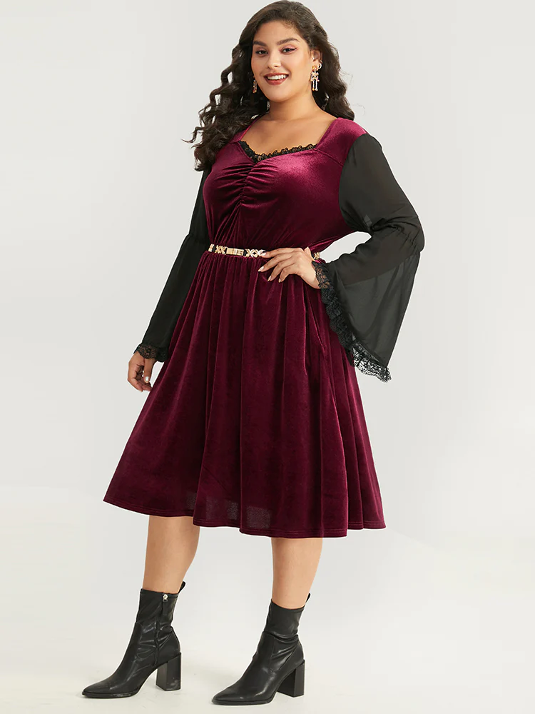 Halloween Two Tone Velvet Ruched Lace Panel Bell Sleeve Dress - Image 3
