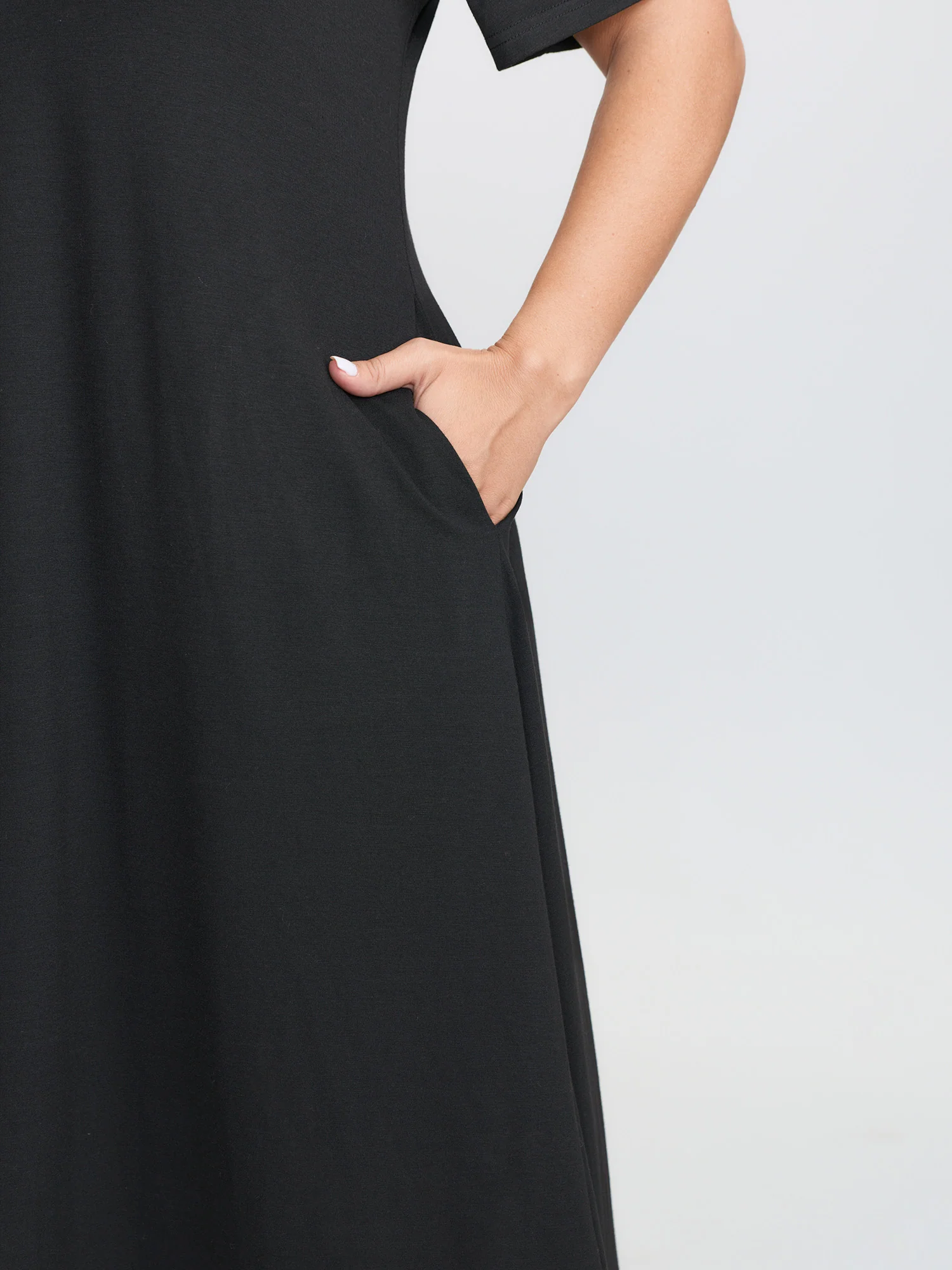 Ultra-Comfort Stretchy Otter Print Lounge Dress - Image 4