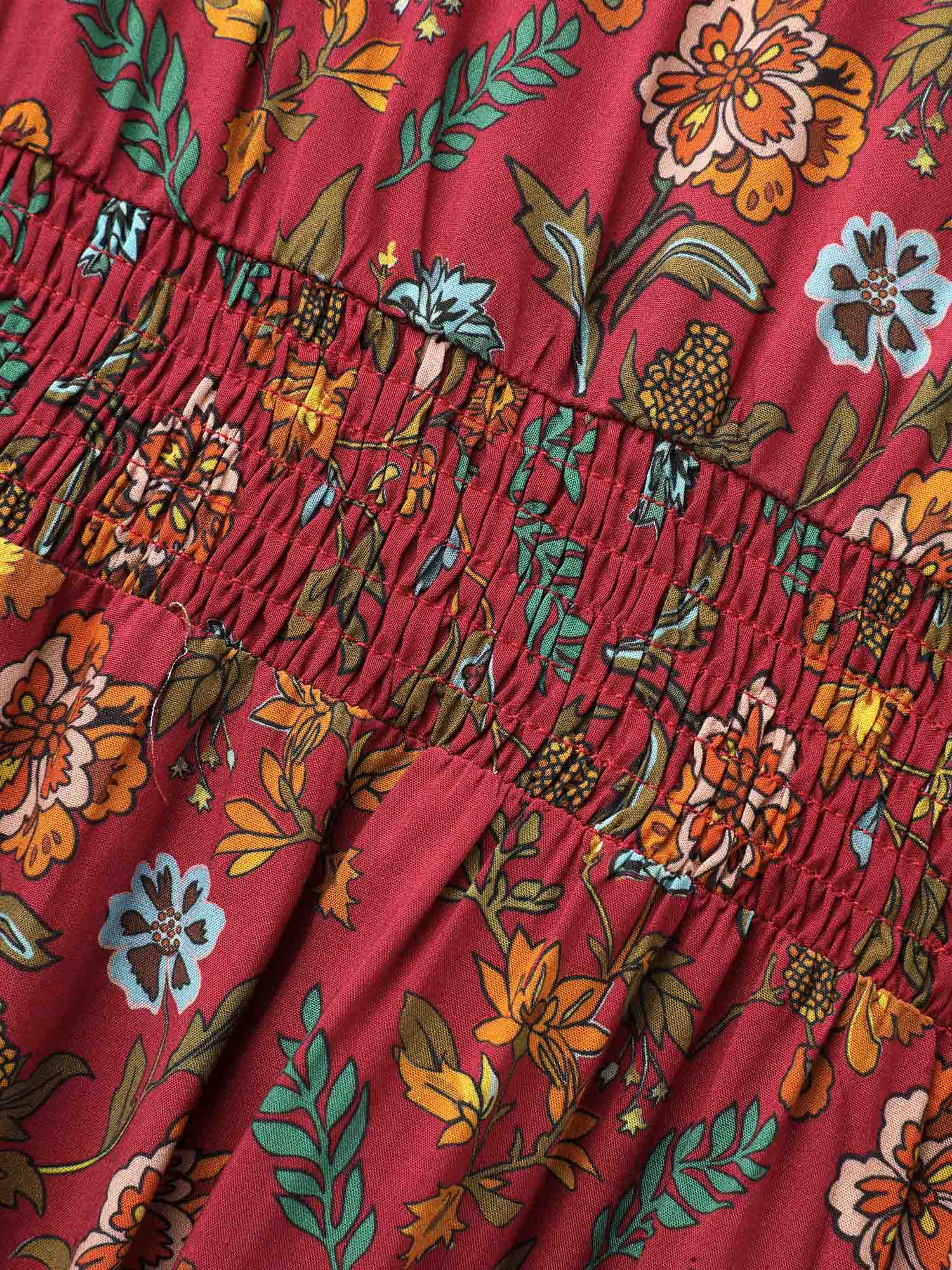 V Neck Bandana Print Shirred Dress - Image 5