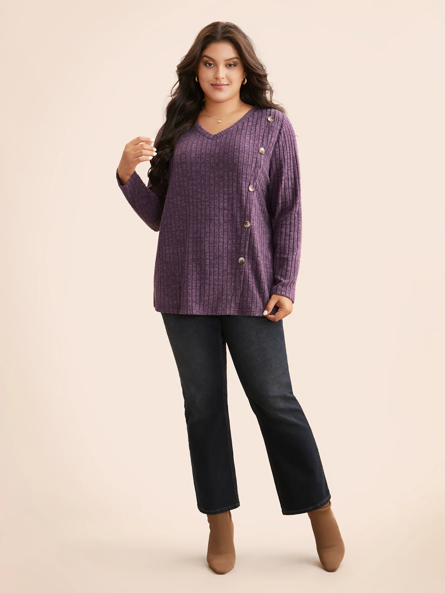 V Neck Button Detail Rib Knit T-shirt - Image 4