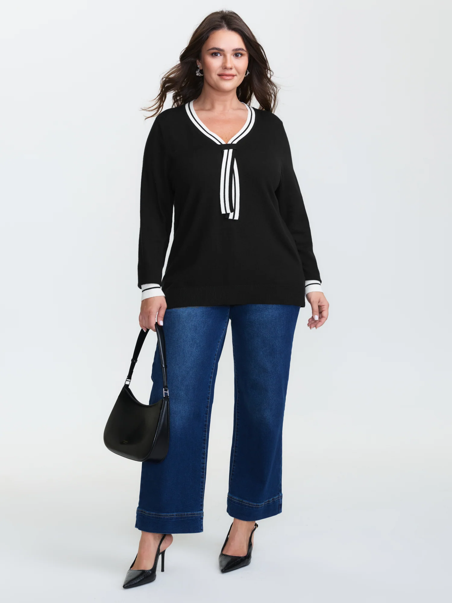 V-Neck Contrast Long Sleeve Pullover - Image 3