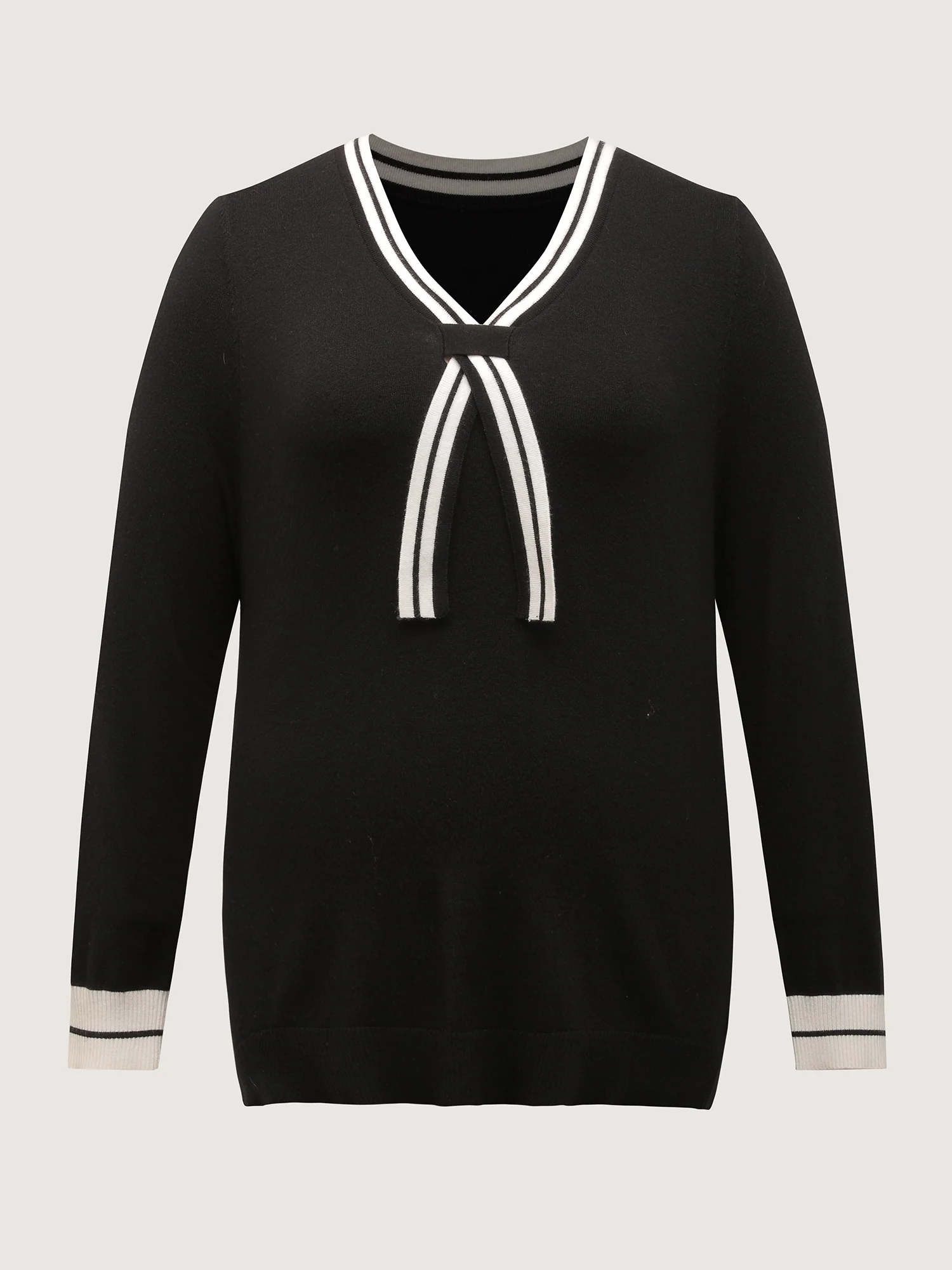 V-Neck Contrast Long Sleeve Pullover - Image 5