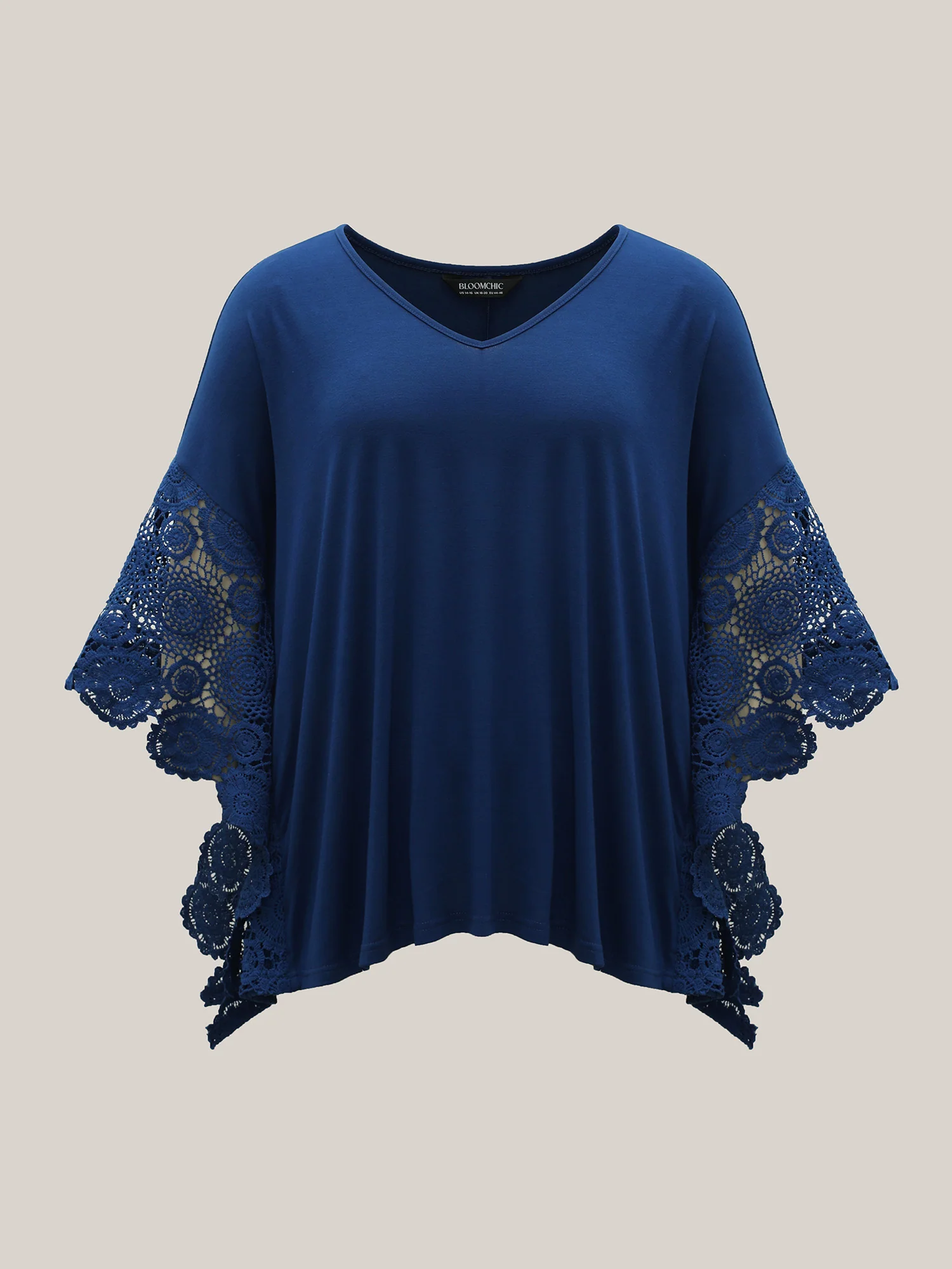 V-Neck Crochet Lace Batwing Sleeve T-Shirt - Image 7