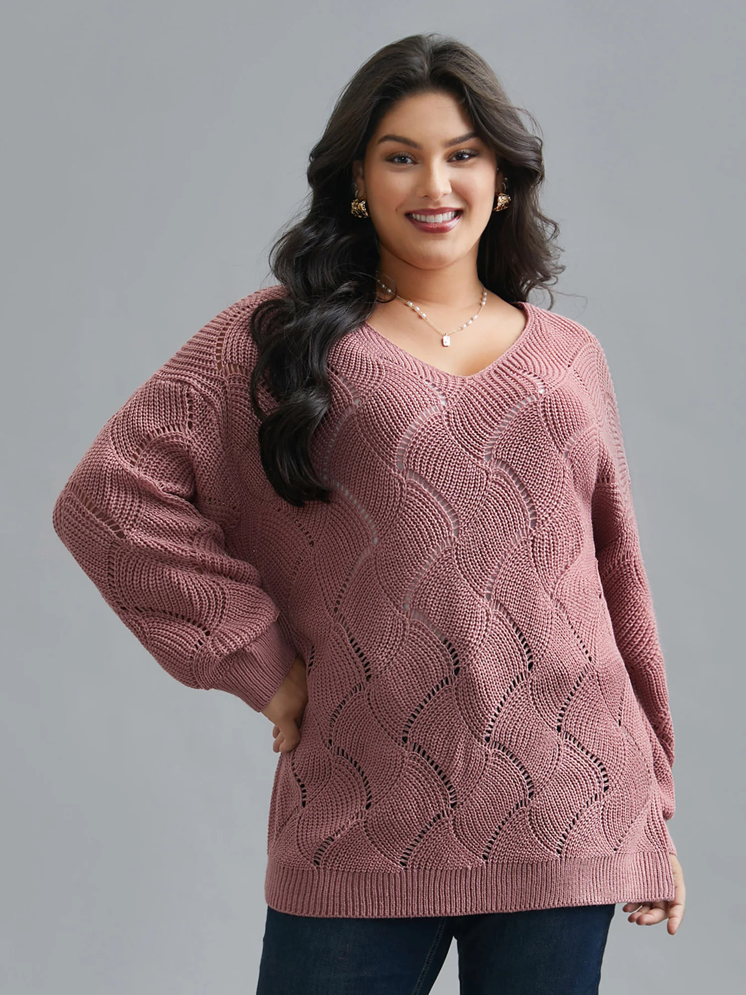 V Neck Cut-Out Pattern Textured Pullover - Image 3