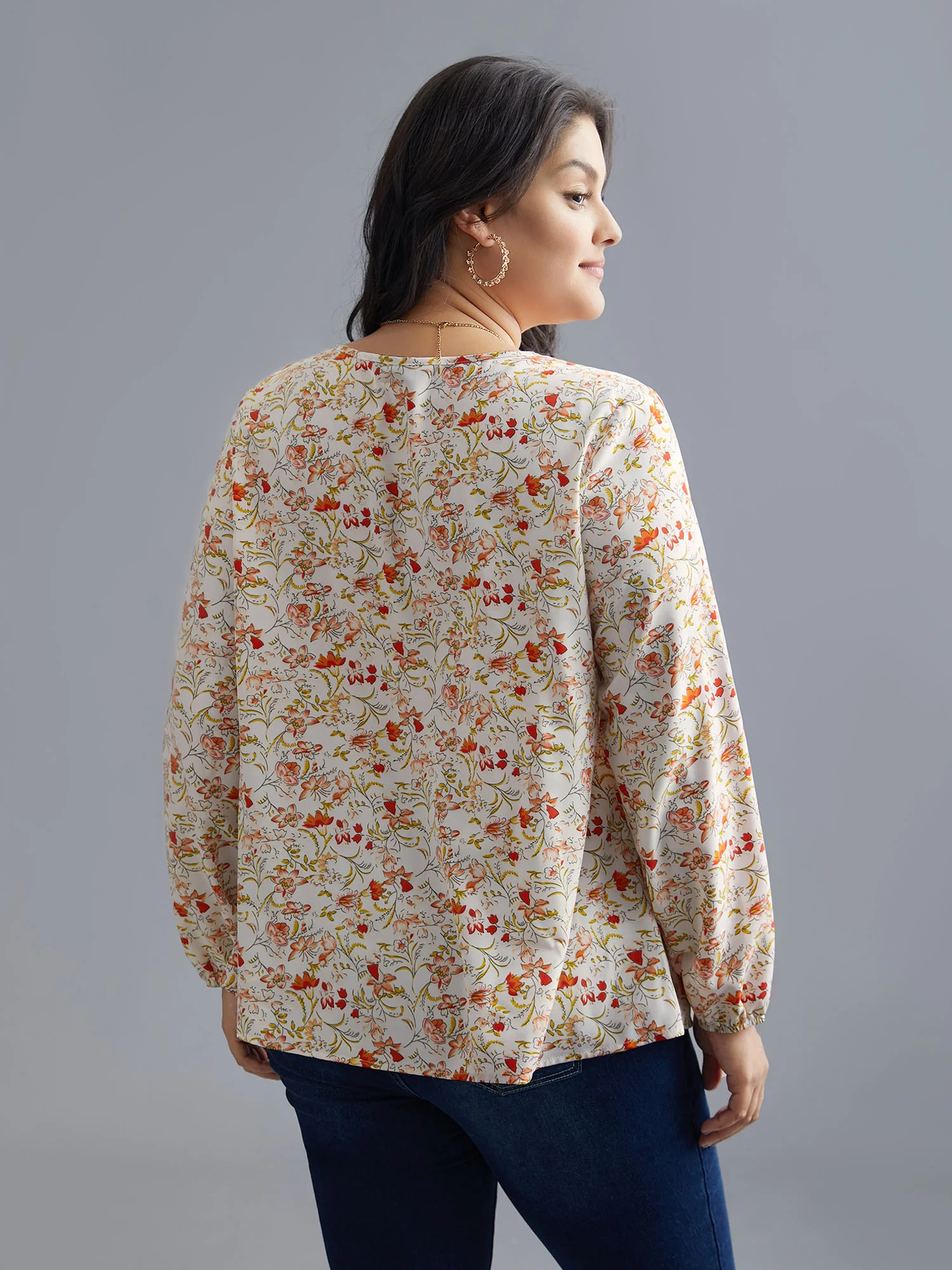 V Neck Ditsy Floral Contrast Webbing Blouse - Image 5