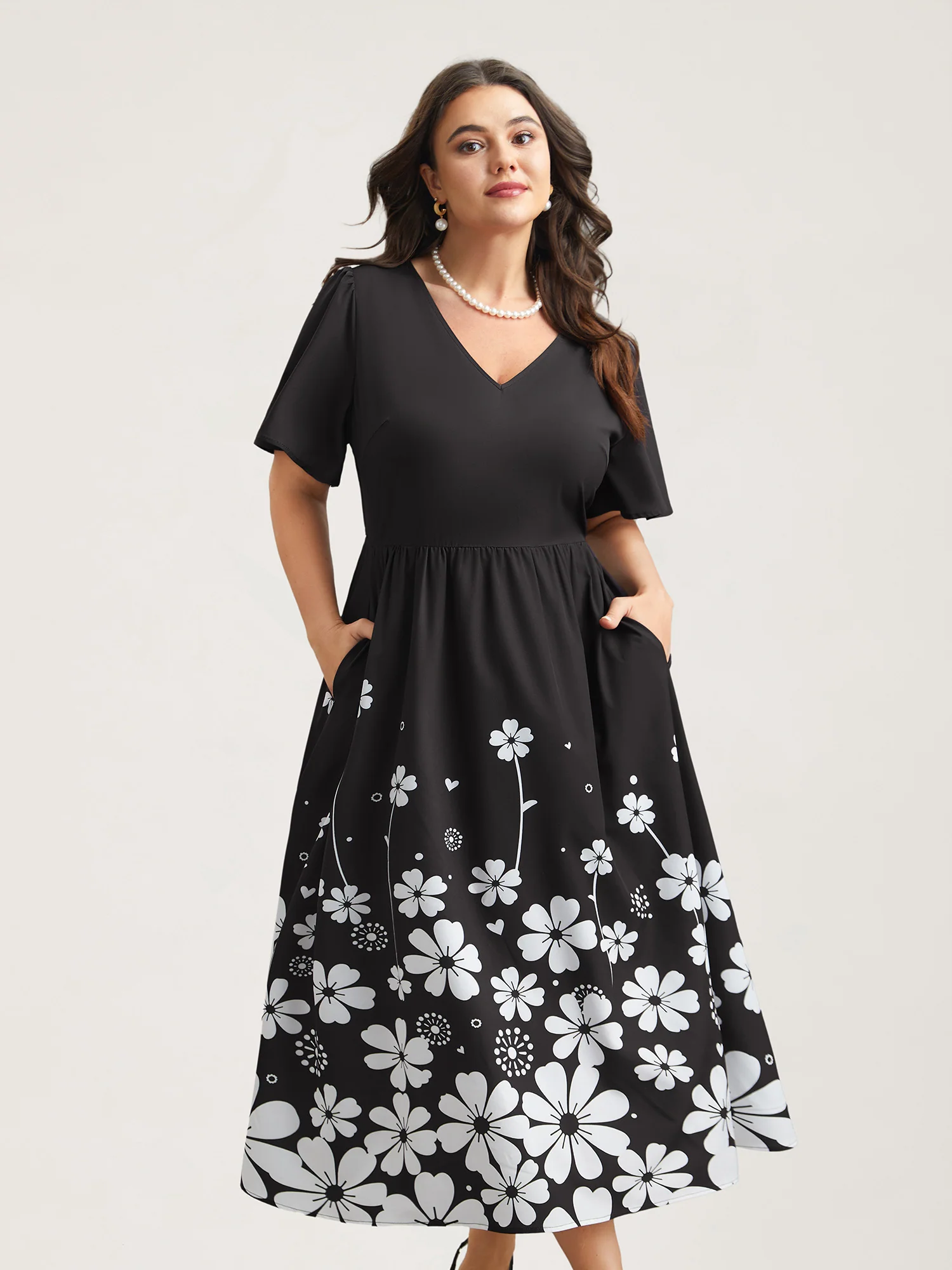 V-Neck Floral Print Flared Sleeve Dress - Image 3