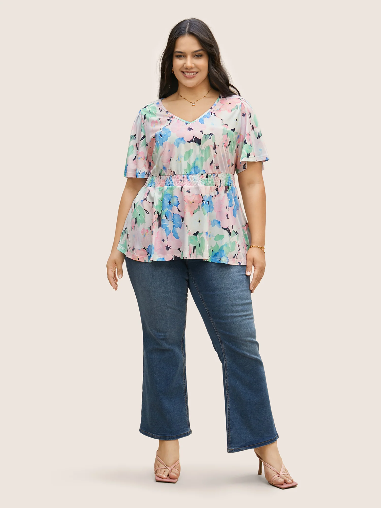 V Neck Floral Shirred Flutter Sleeve T-shirt - Image 4