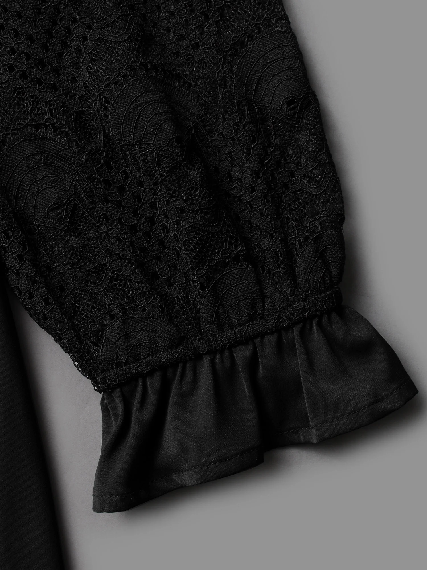V Neck Lace Patchwork Midi Dress - Image 6