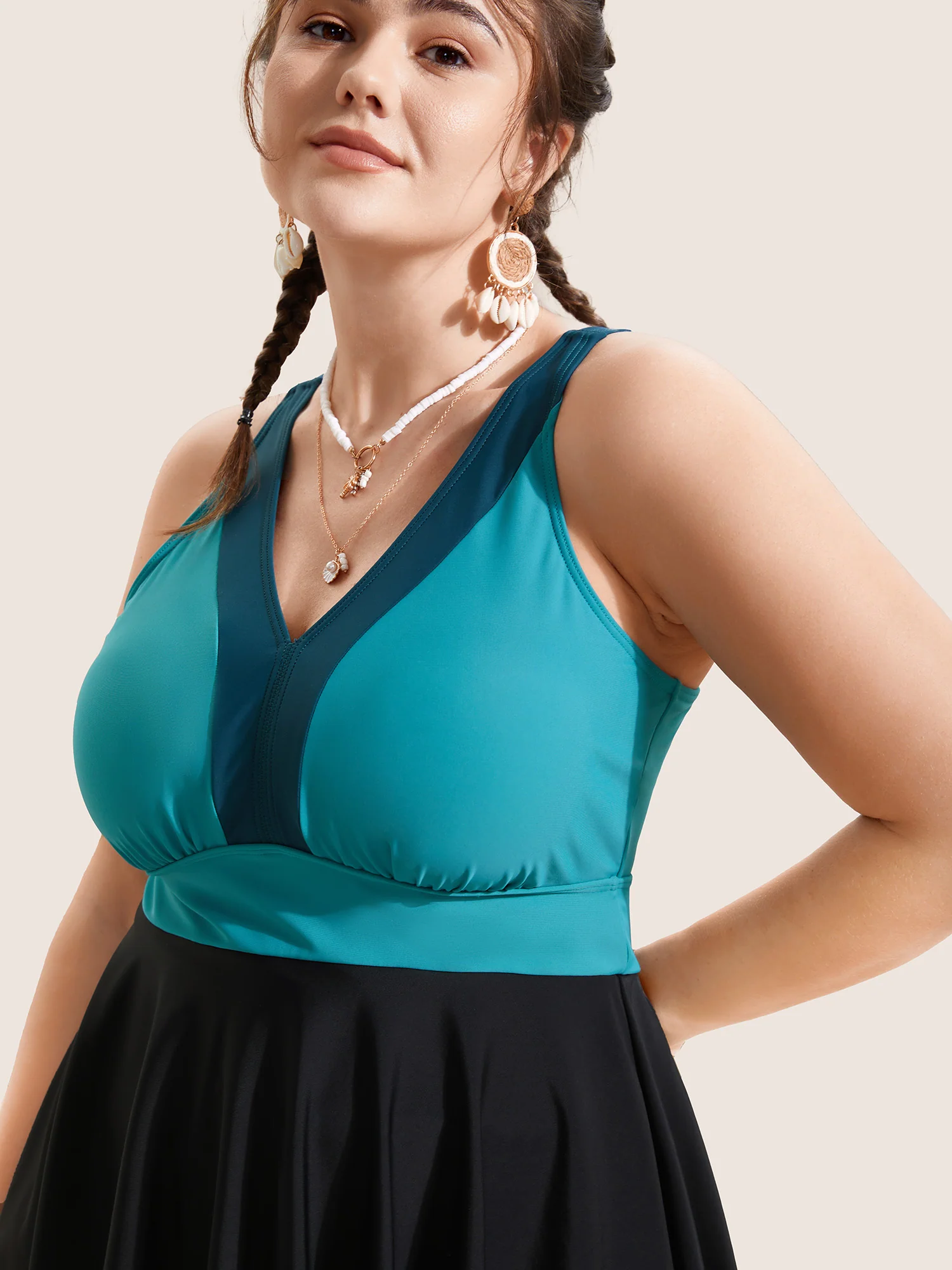 V Neck Patchwork Contrast Gathered Swim Dress - Image 4