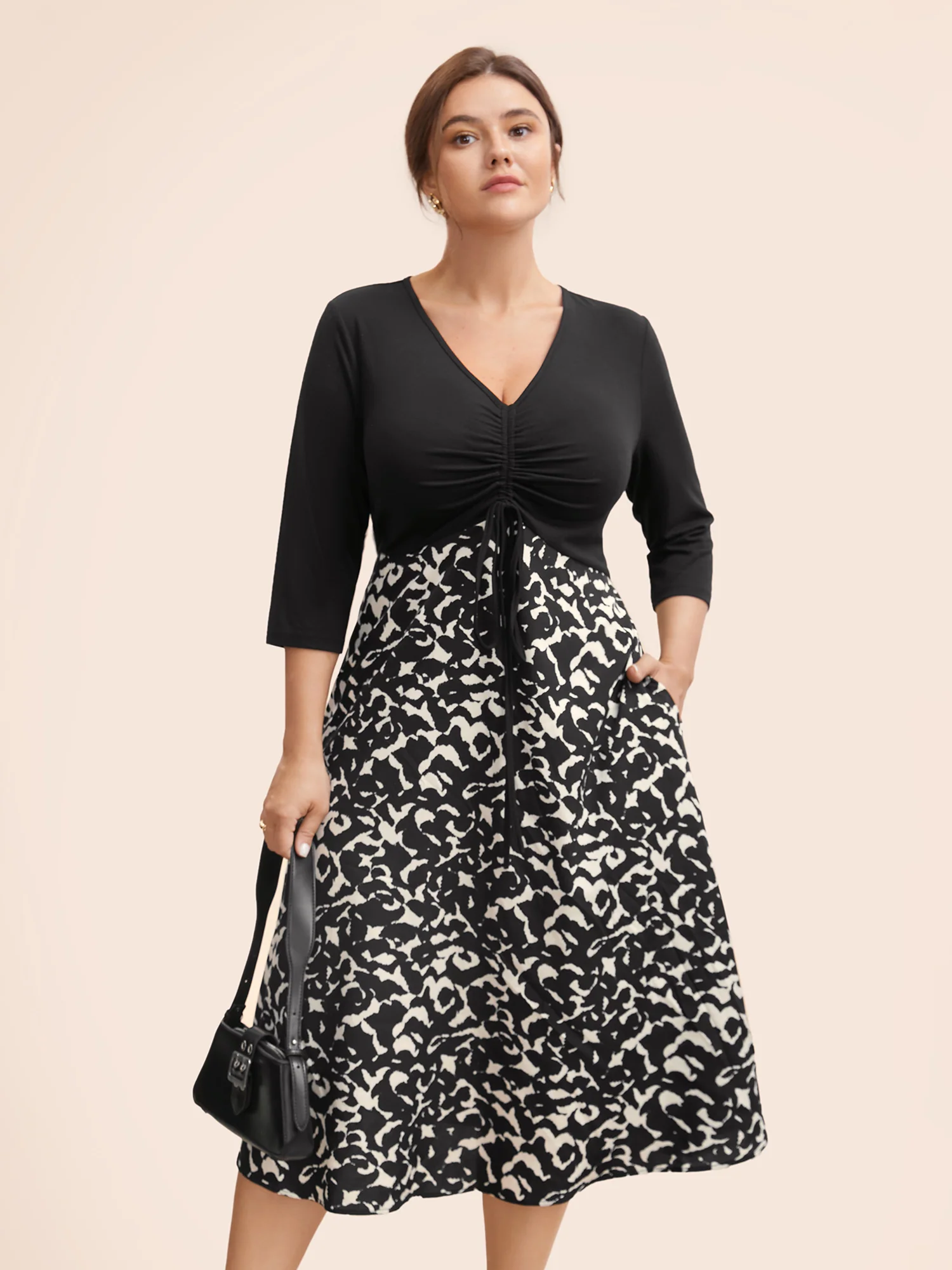 V Neck Patchwork Drawstring Dress - Image 2