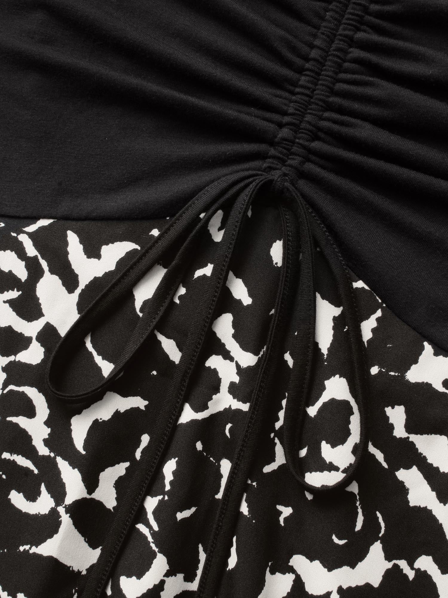 V Neck Patchwork Drawstring Dress - Image 5