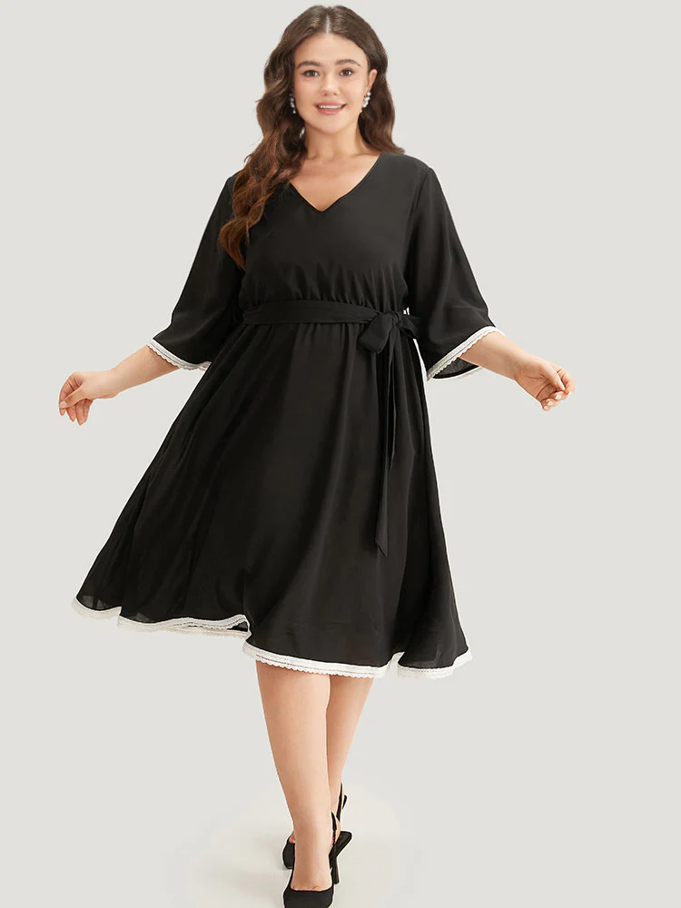 V Neck Pocket Patchwork Contrast Belted Dress - Image 4