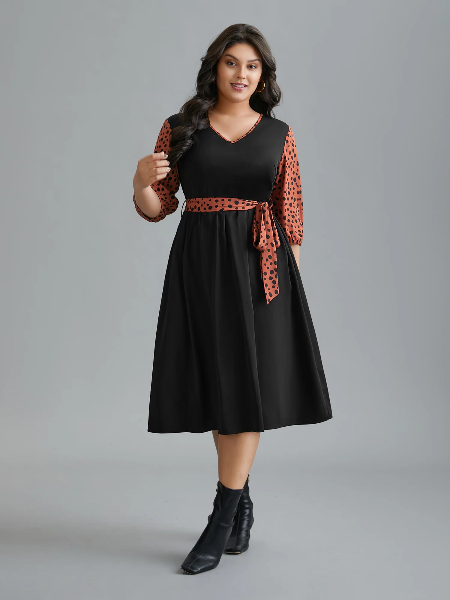V Neck Polka Dot Color contrast Dress - Image 4
