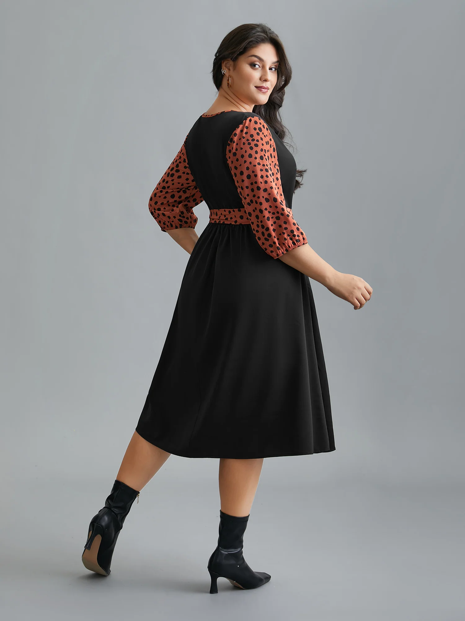 V Neck Polka Dot Color contrast Dress - Image 5