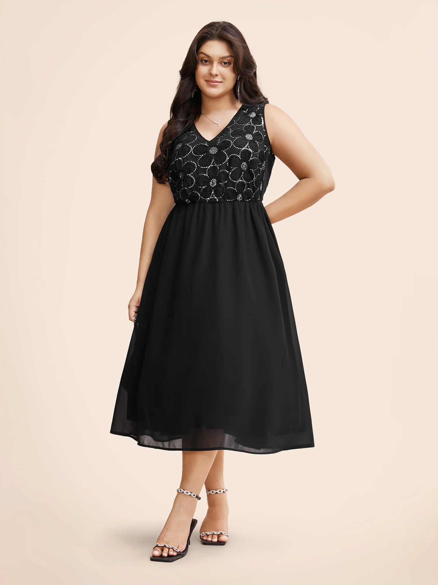 V Neck Sequin Floral Patchwork Dress - Image 2