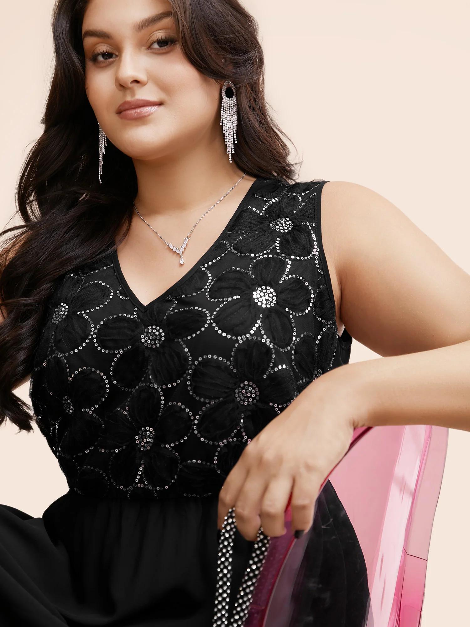 V Neck Sequin Floral Patchwork Dress - Image 4