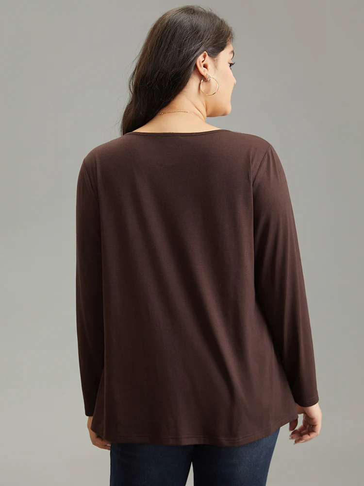 V Neck Solid Pleated Button Detail T-shirt - Image 2