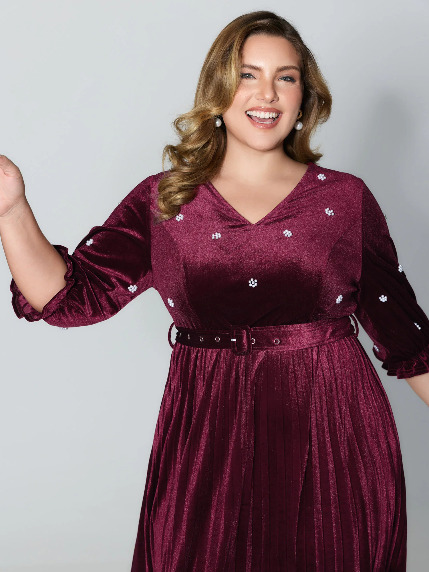 Velvet Beads Pleated Skirt Midi Dress - Image 3
