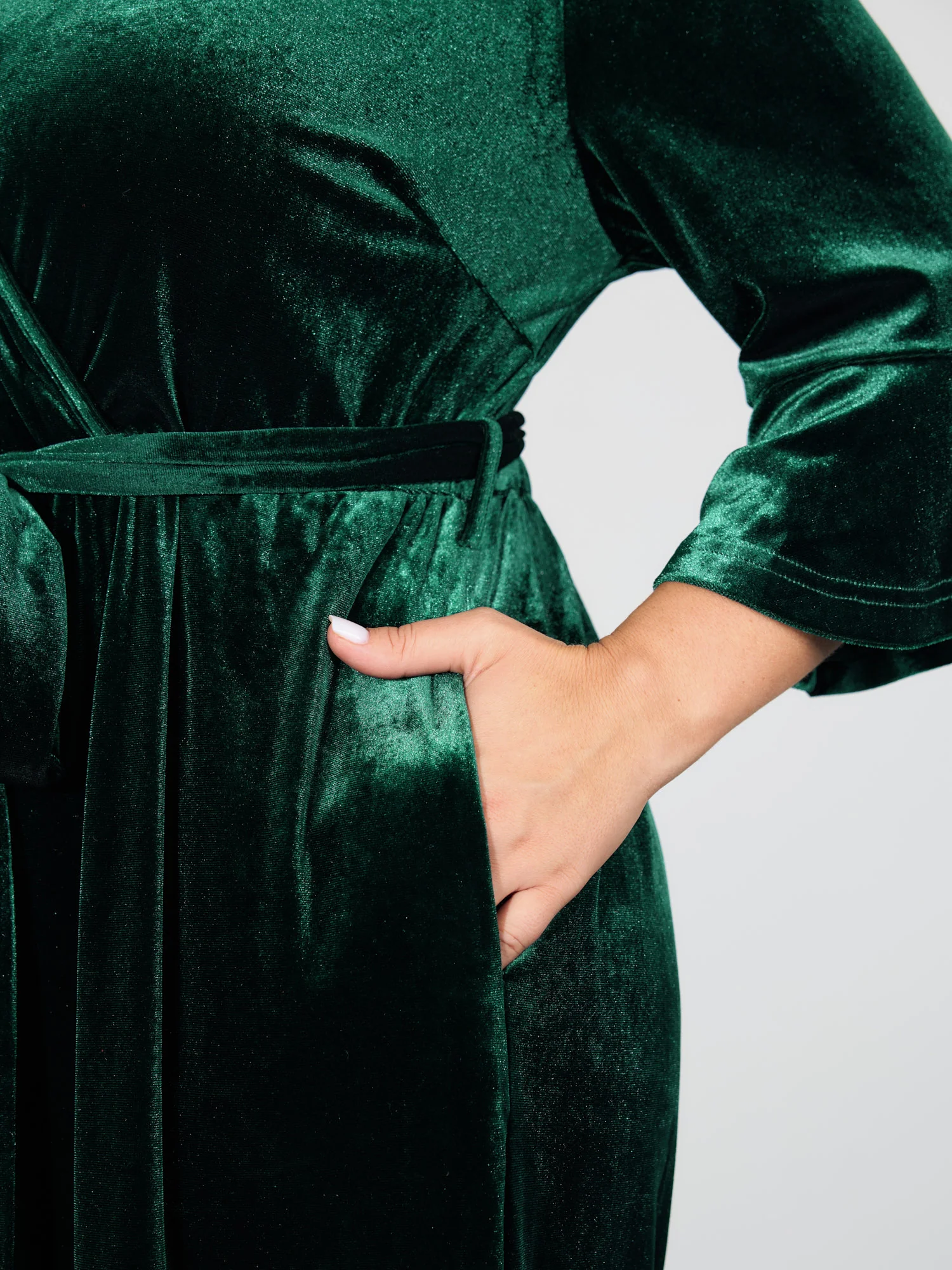 Velvet Belted Wide-Leg Pockets Jumpsuit - Image 3