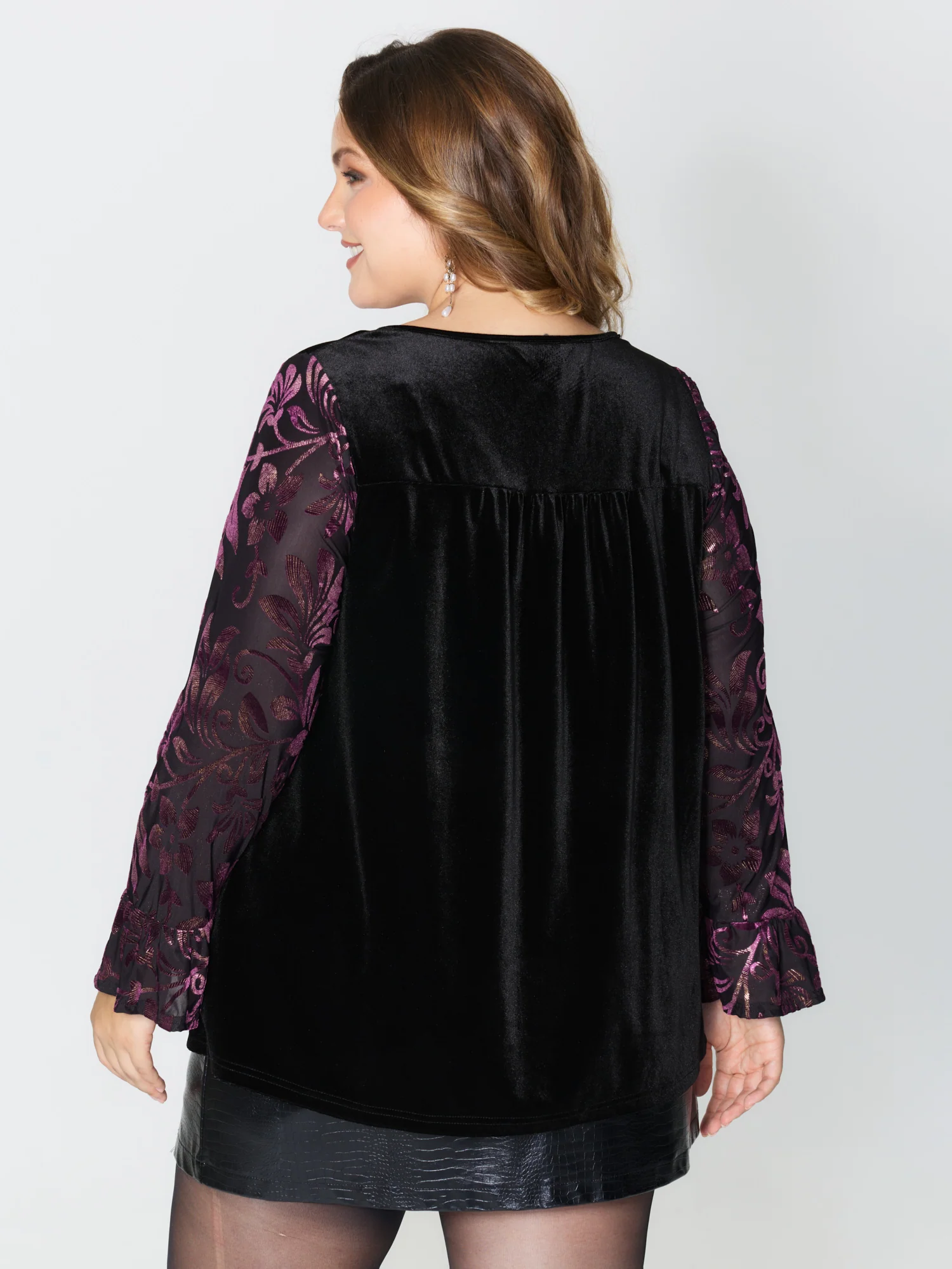 Velvet Cut-Out Neck Spliced Knit Top - Image 4