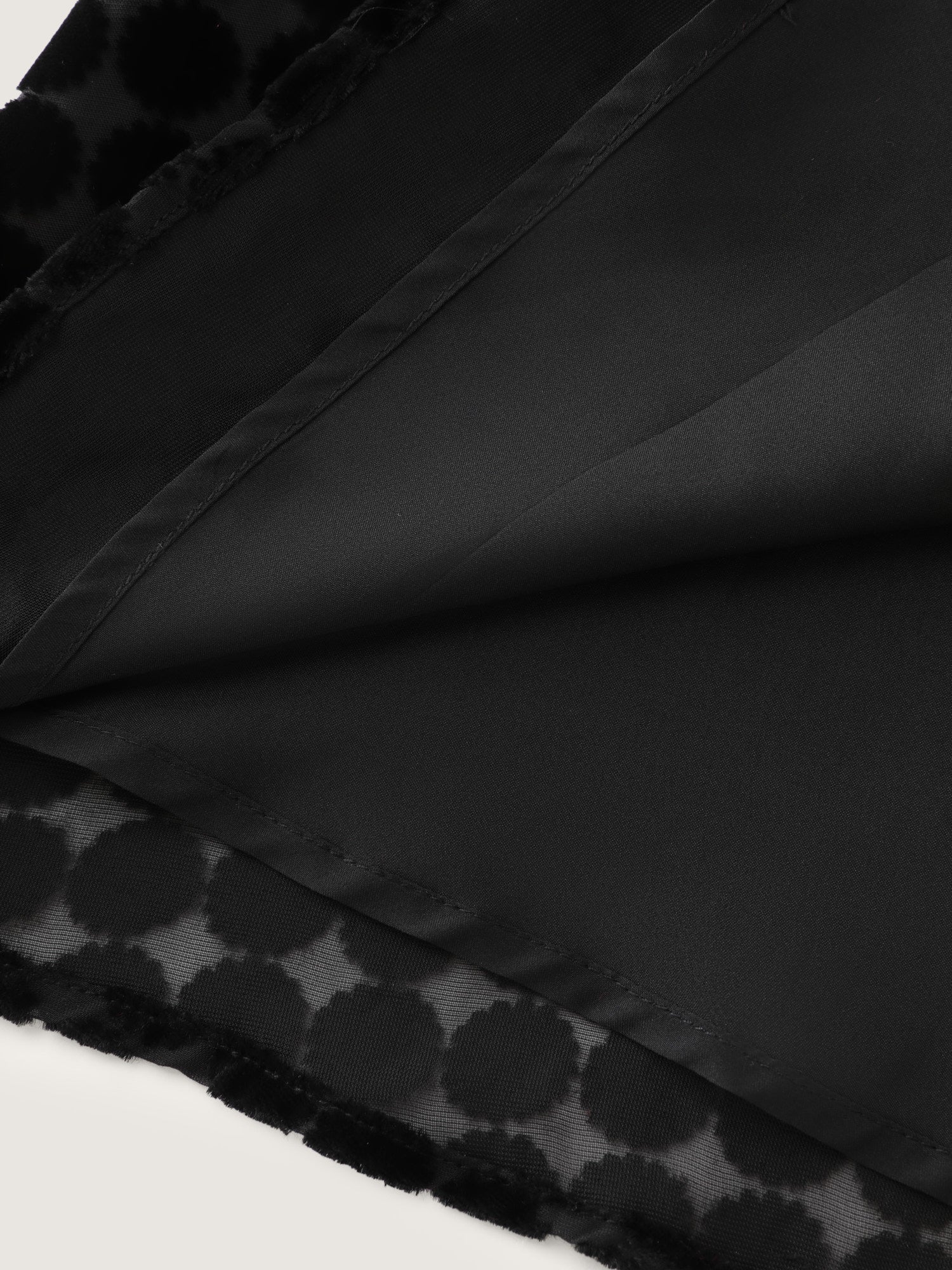Velvet Dots Shirred Waist Midi Dress - Image 6