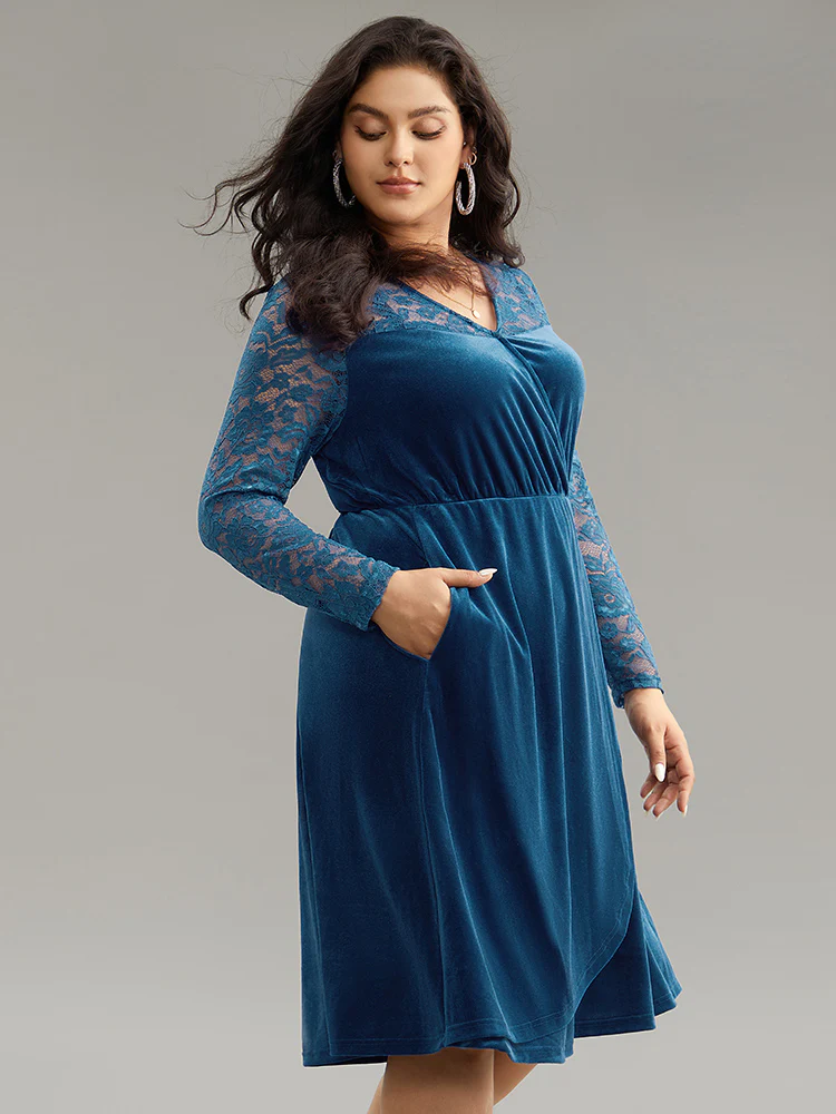Velvet Guipure Lace Wrap Dress - Image 3