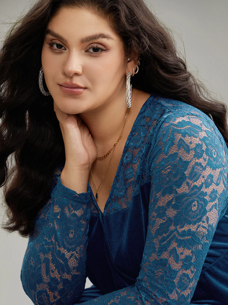 Velvet Guipure Lace Wrap Dress - Image 6