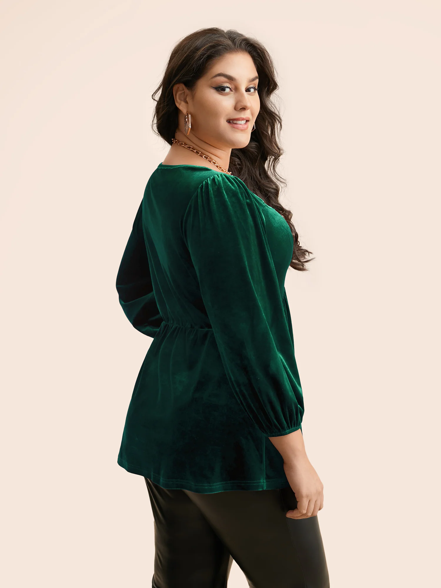 Velvet Heart Neckline Gathered Blouse - Image 4