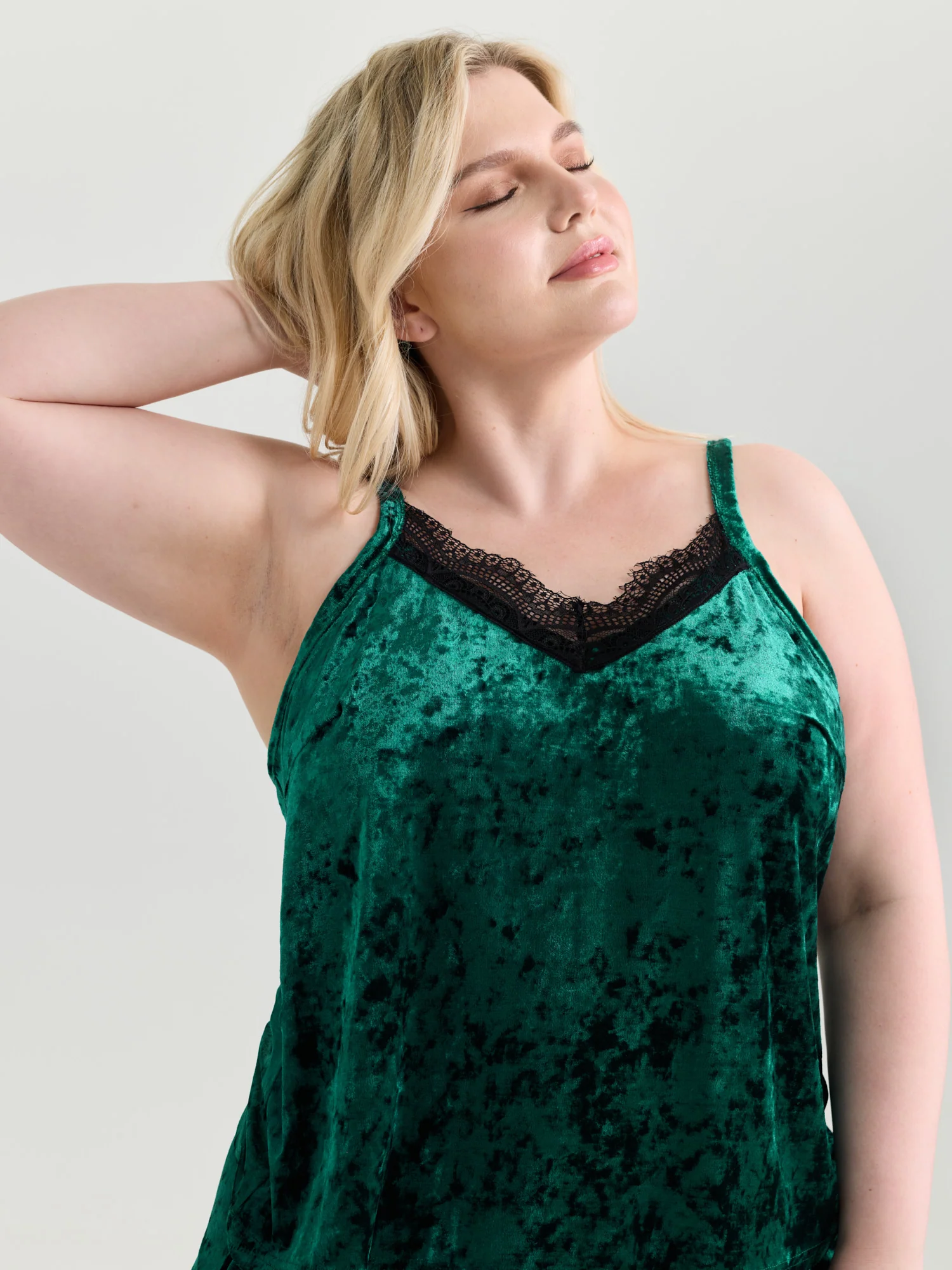 Velvet Lace Stretchy Waist Co-ord Lounge Set - Image 2
