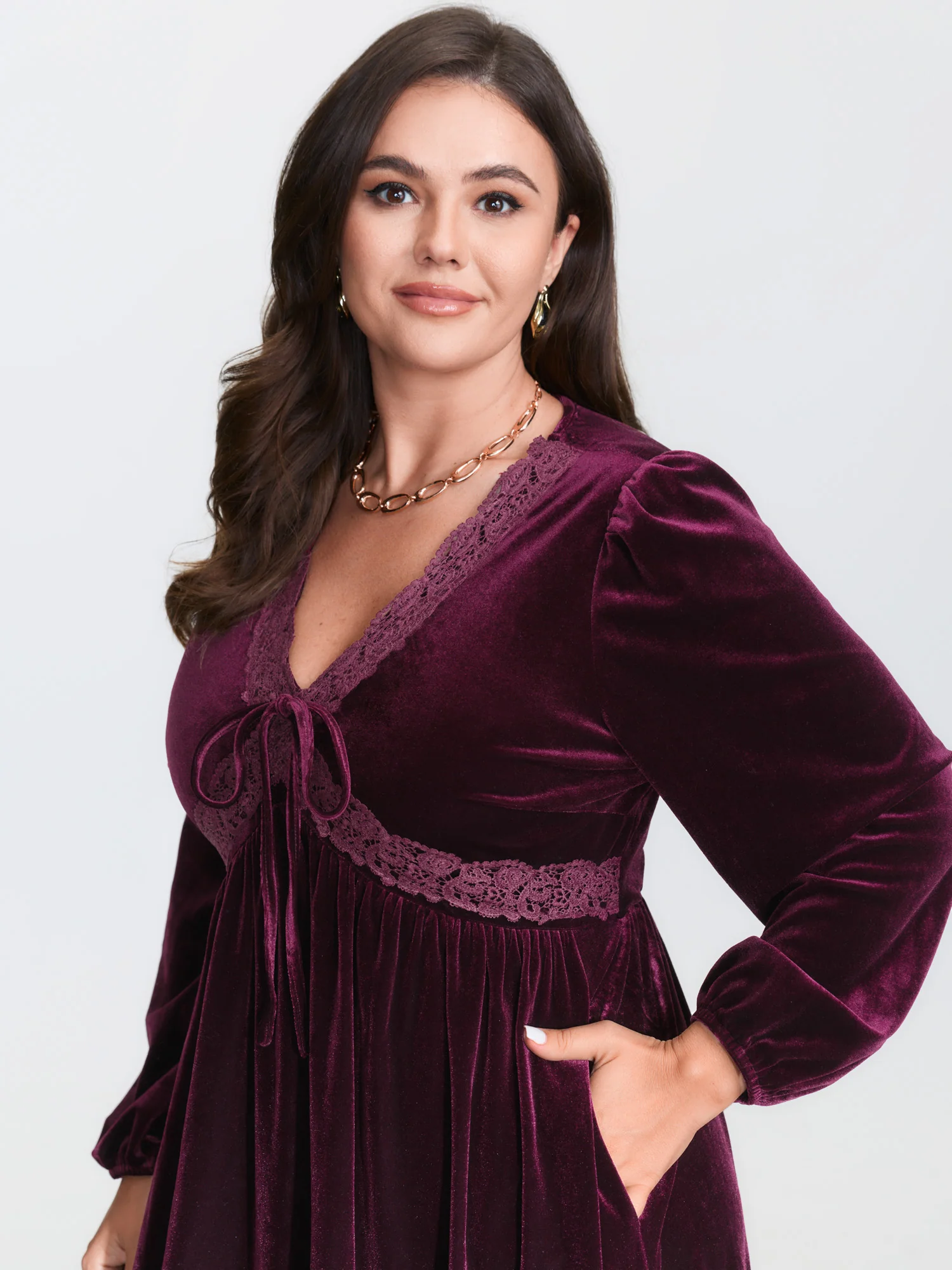 Velvet Lace Trim Stretchy Waist Midi Dress - Image 3