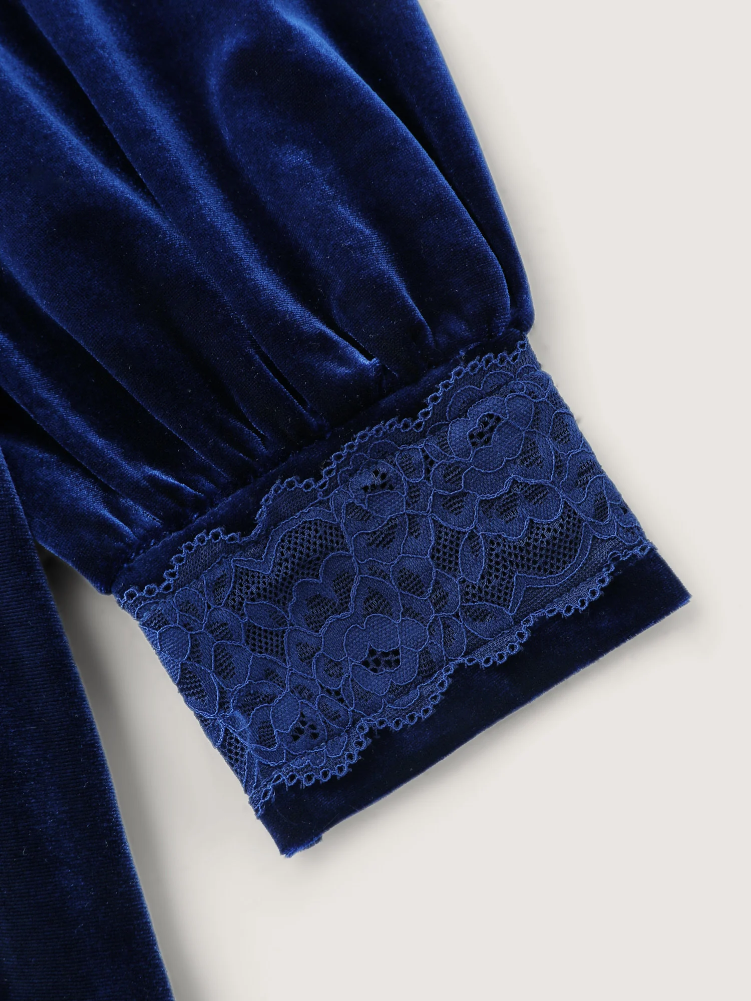 Velvet Lace Trim Waist-Defining Midi Dress - Image 6