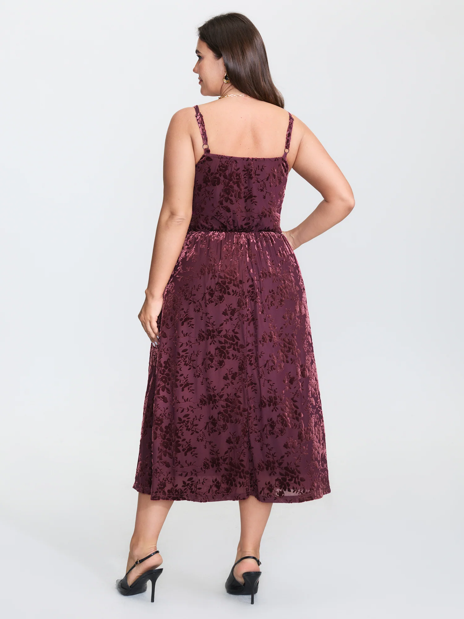 Velvet Laser Cut Sleeveless Midi Dress - Image 4