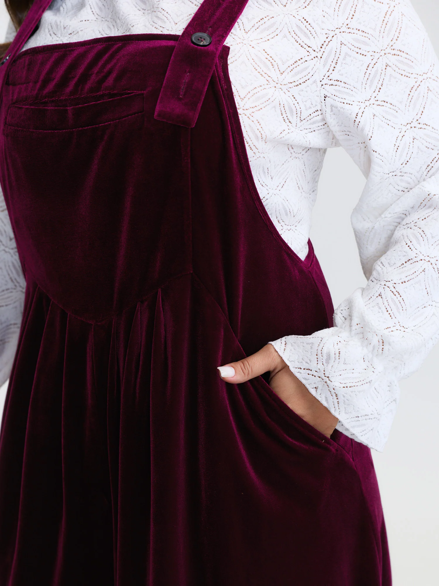 Velvet Relaxed Fit Adjustable Straps Jumpsuit - Image 4