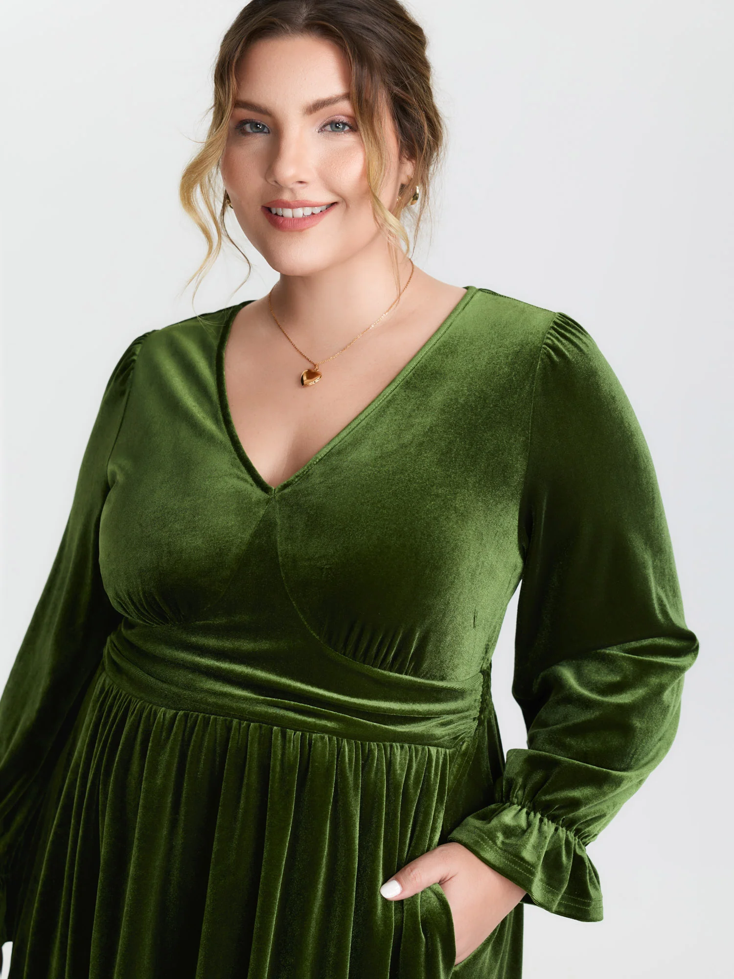 Velvet Triangular Shirred Waist Maxi Dress - Image 3