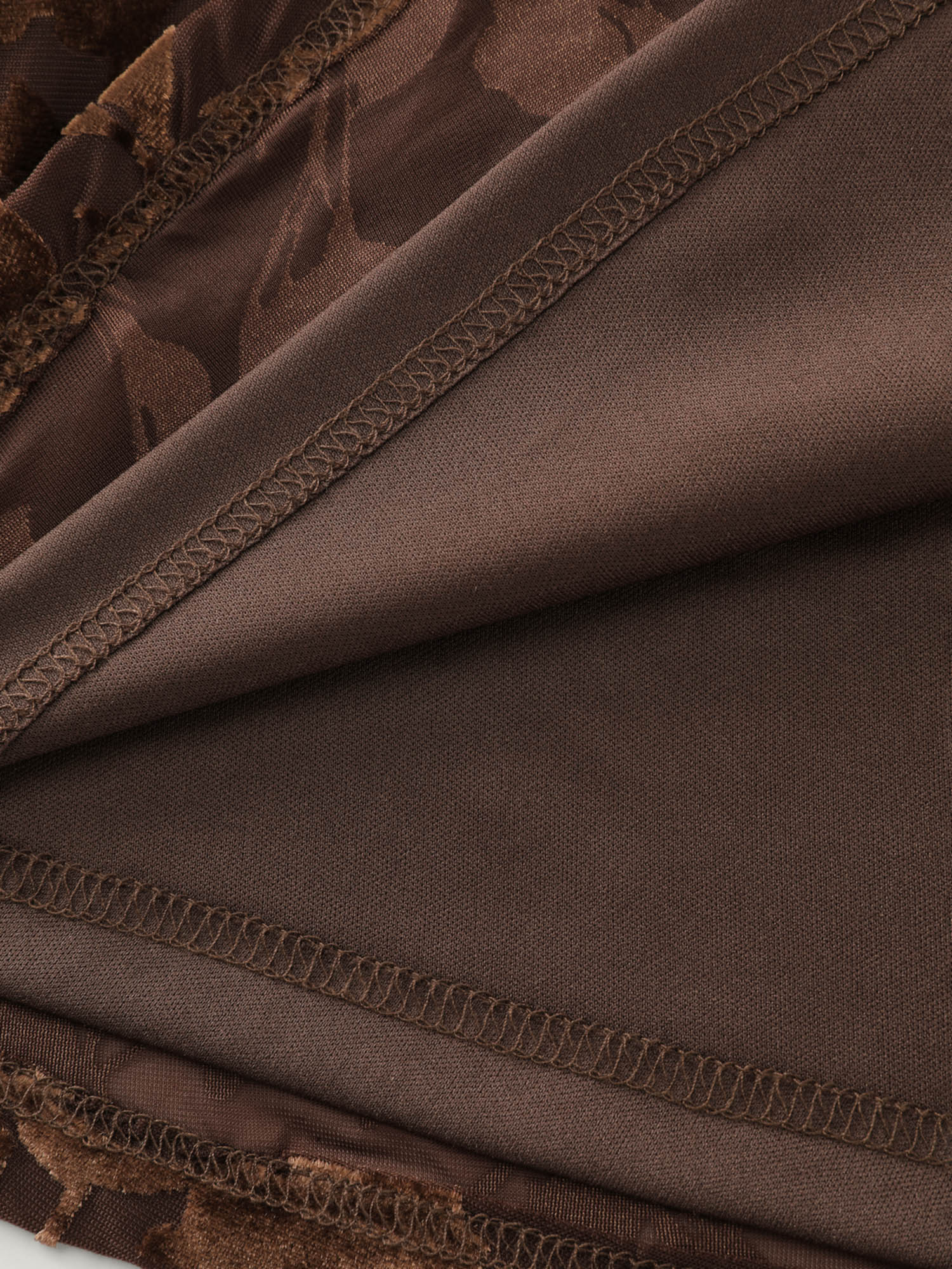 Velvety Feel Spliced Round Neck Midi Dress - Image 6