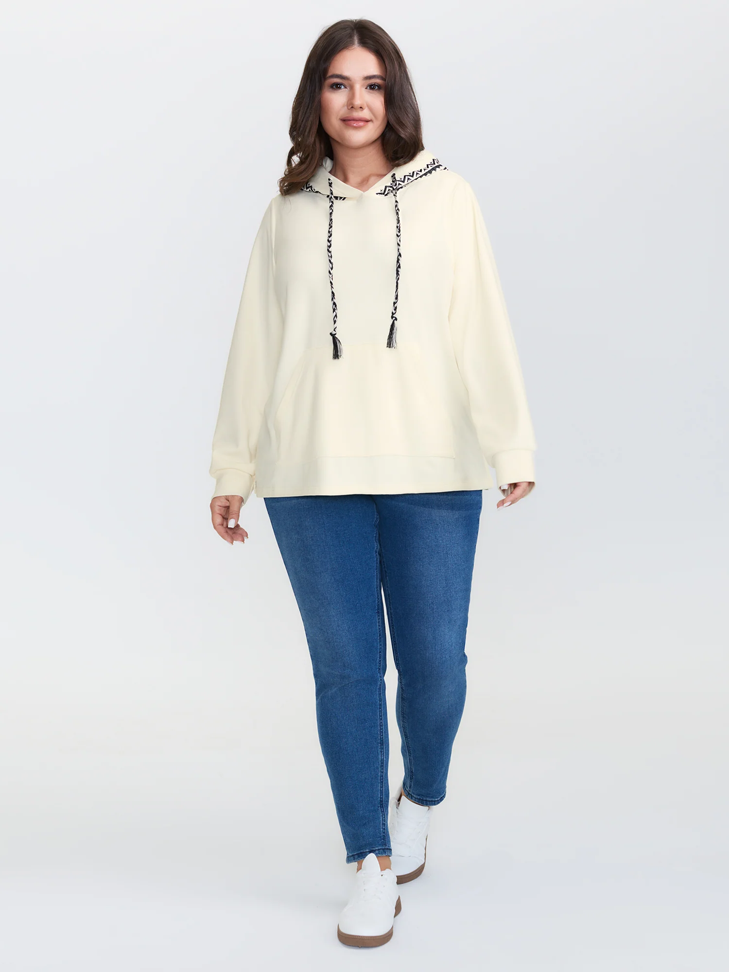 Velvety Geometric Embroidery Hoodie - Image 4