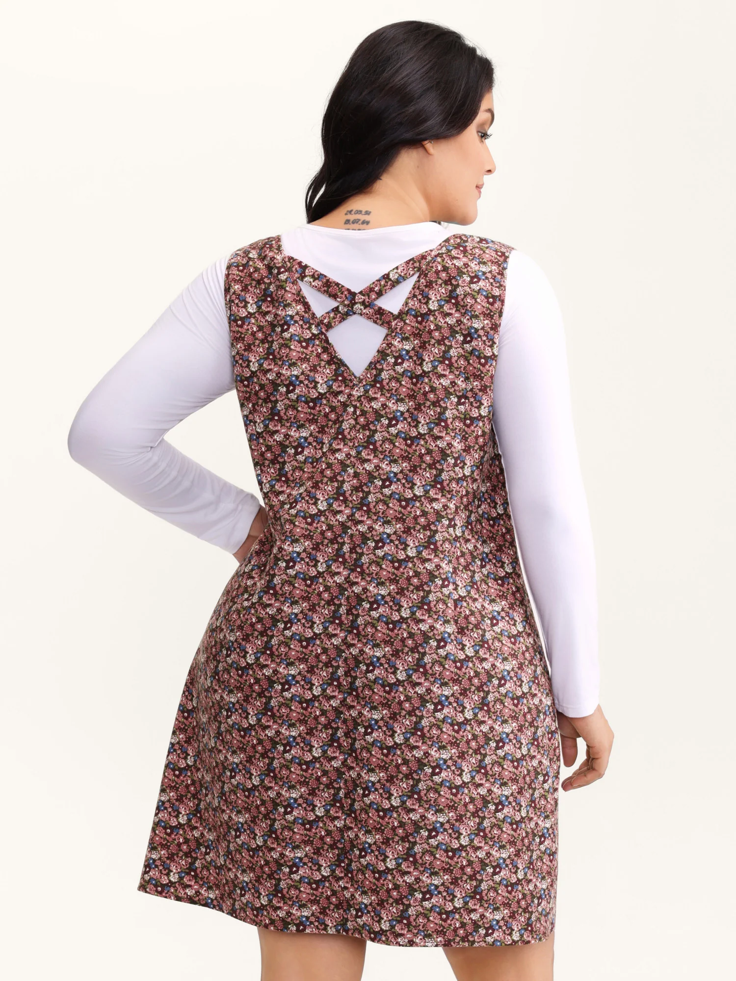 Velvety Thick Fabric Patch Pocket Midi Dress - Image 4