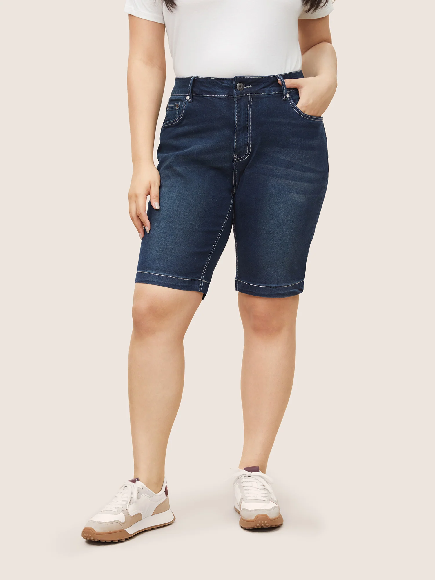 High Rise Knee-Length Skinny-Fit Denim Shorts - Image 14