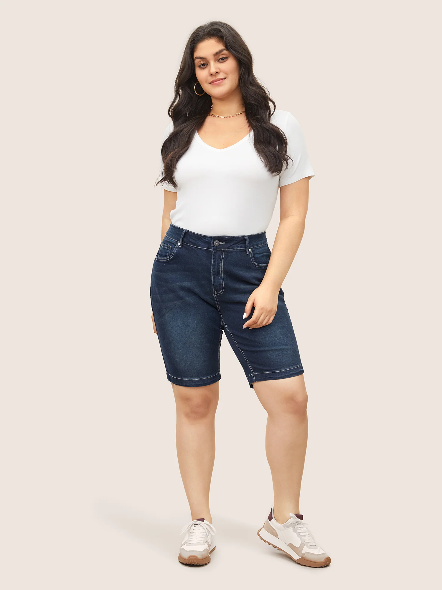 High Rise Knee-Length Skinny-Fit Denim Shorts - Image 16