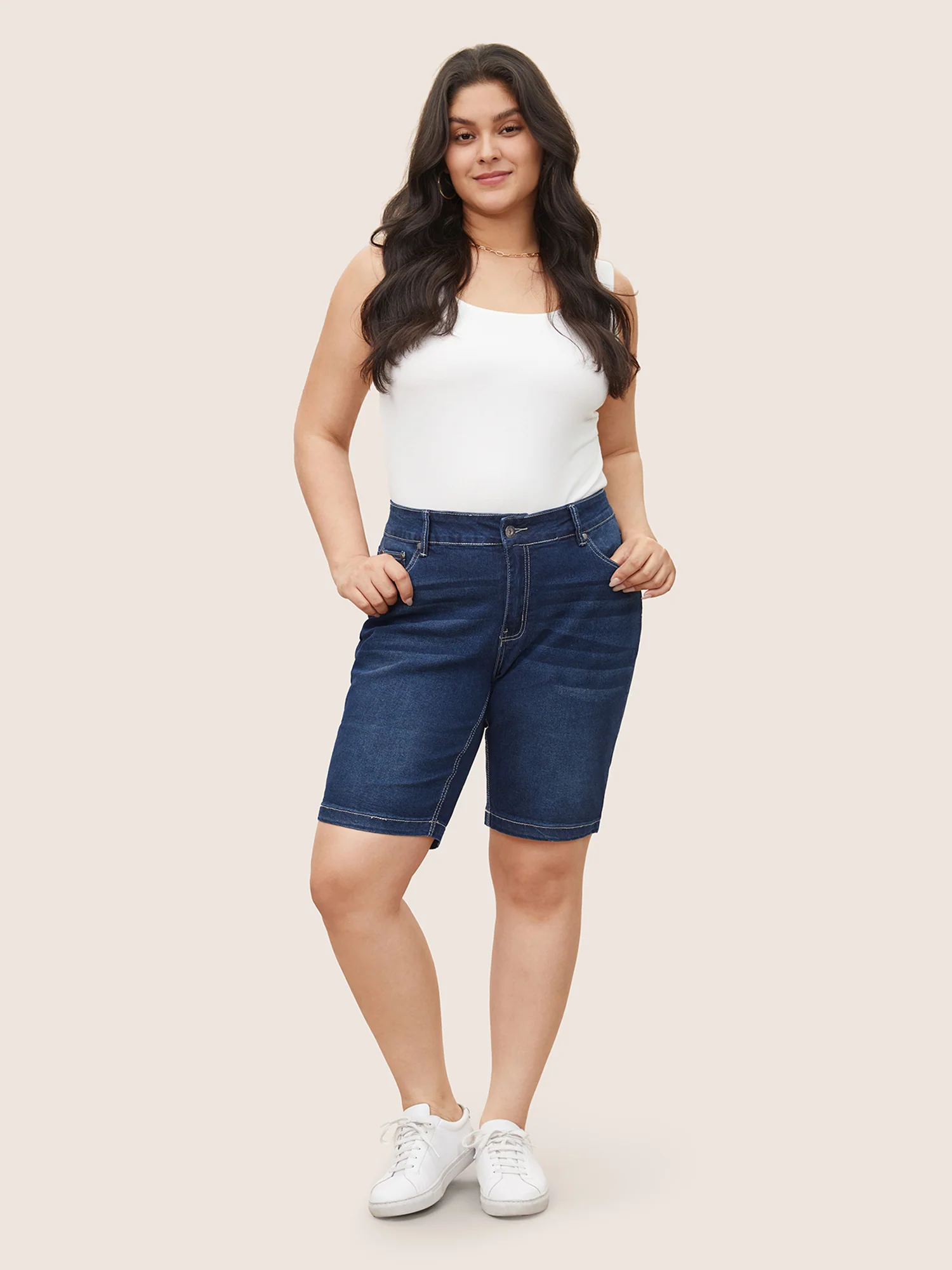 High Rise Knee-Length Skinny-Fit Denim Shorts - Image 9