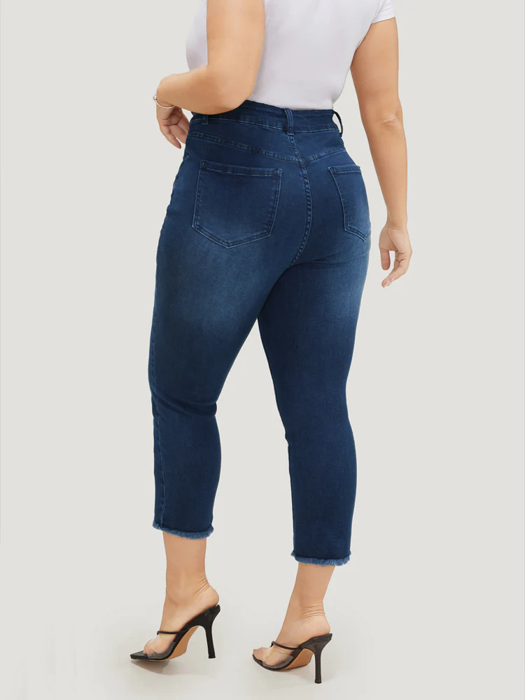 Very Stretchy High Rise Dark Wash Raw Hem Cropped Jeans - Image 4