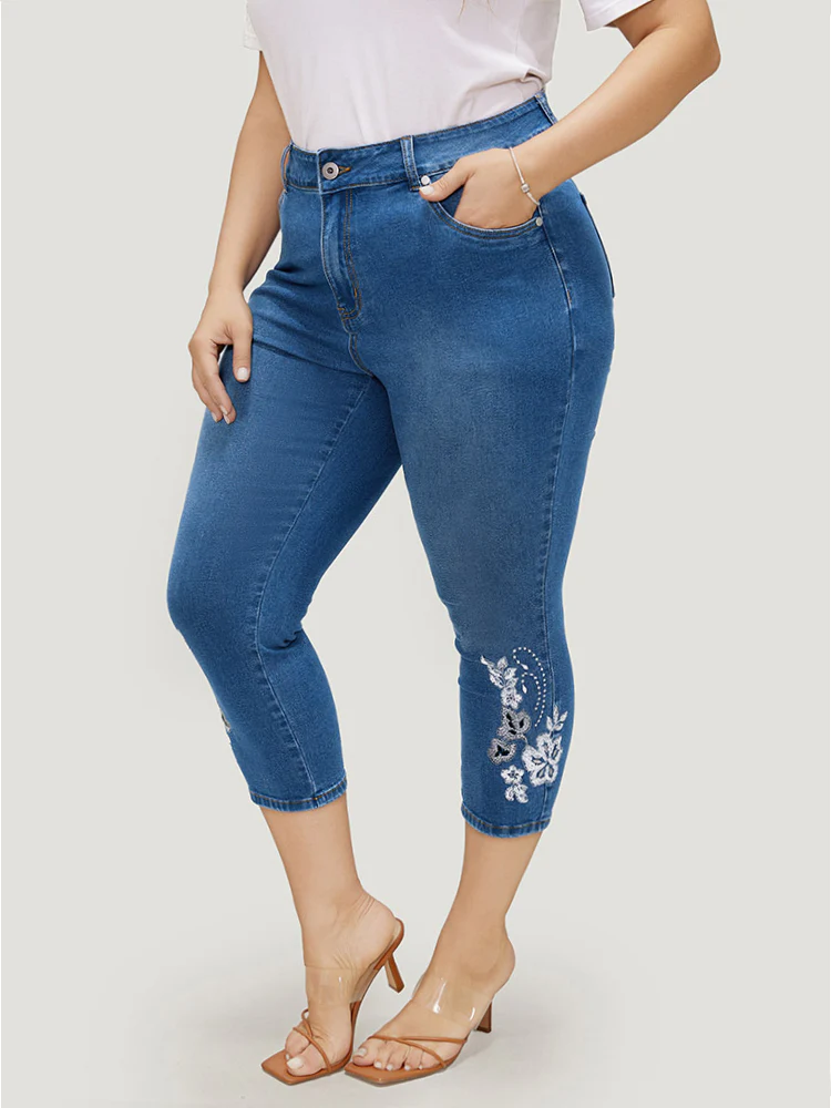 Very Stretchy High Rise Medium Wash Embroidered Cropped Jeans - Image 3