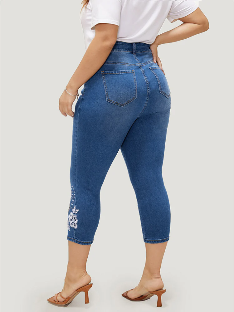 Very Stretchy High Rise Medium Wash Embroidered Cropped Jeans - Image 6