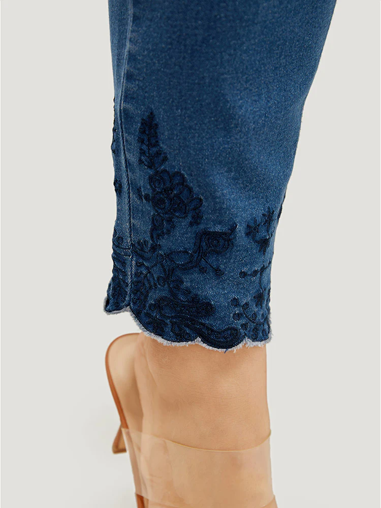 Very Stretchy High Rise Medium Wash Embroidered Scalloped Hem Jeans - Image 5
